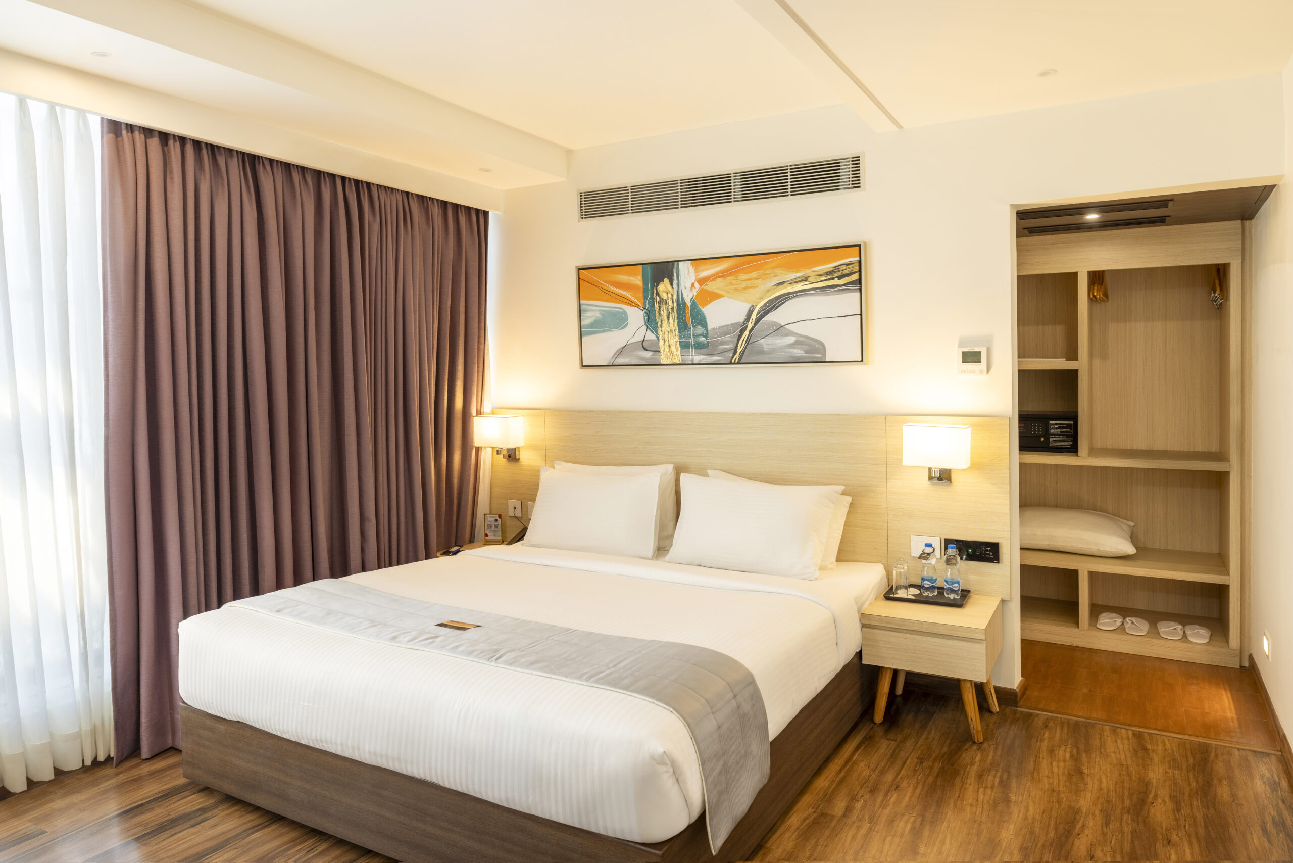 The Palomar by Crossway Hotel Suite Room